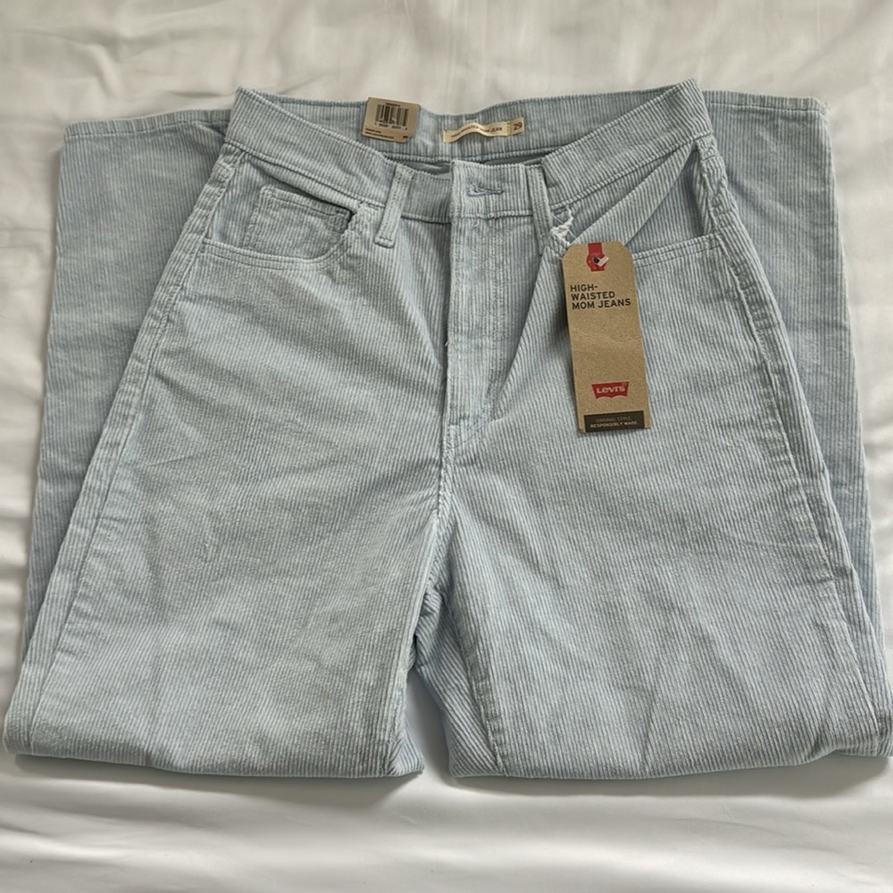 Levy’s high wasted mom corduroy jeans